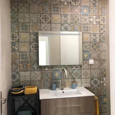 Quinta Nova 103 アパート