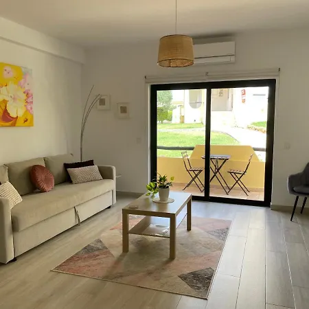 アパート Quinta Nova 103 アルヴォル