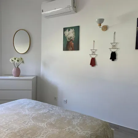 Quinta Nova 103 アパート *